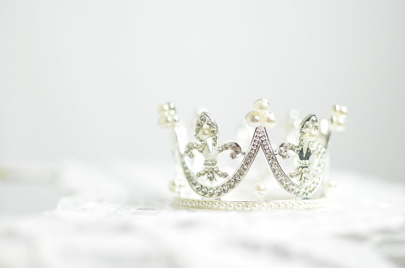 Regal Accessories